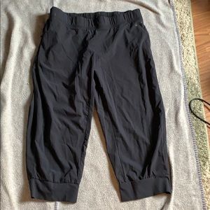 Nike knee length pants